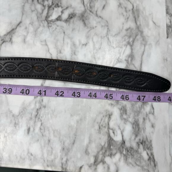 Western Tooled Black Leather Belt Strap Mens Size 44 Embossed Snap On No Buckle - Picture 7 of 14